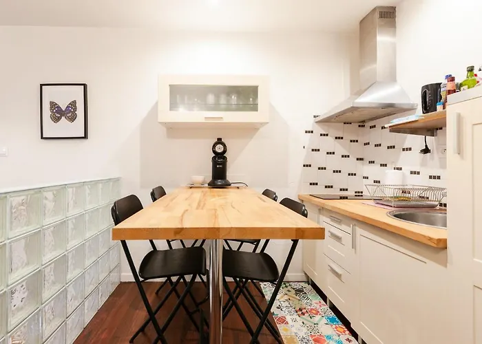 LA PARENTHÈSE APPARTEMENT FAMILIAL - CENTRE-VILLE - CALME - WIFI - t2
